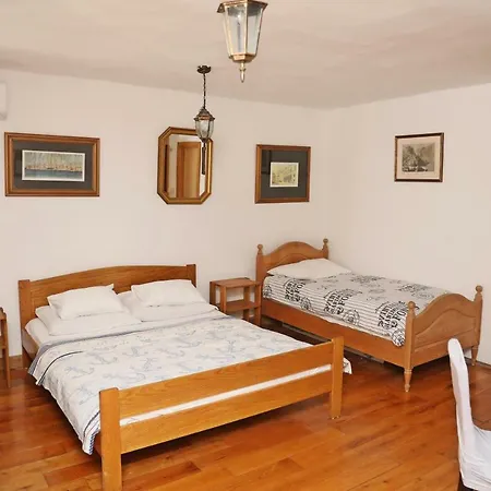 Studios Jacobus Korcula Town Exterior photo