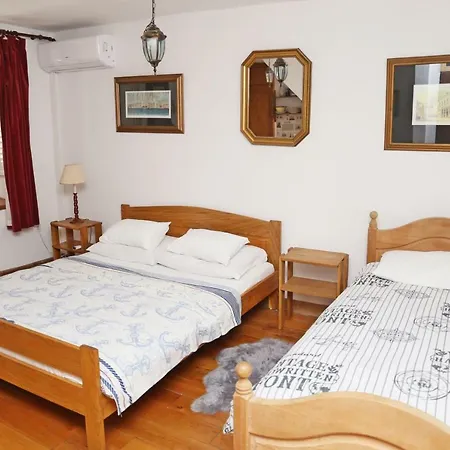 Studios Jacobus Korcula Town Exterior photo