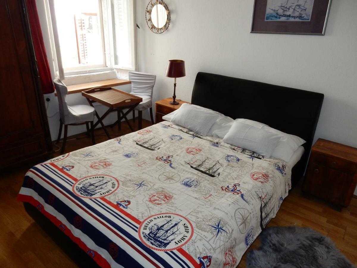 Jacobus Apartment