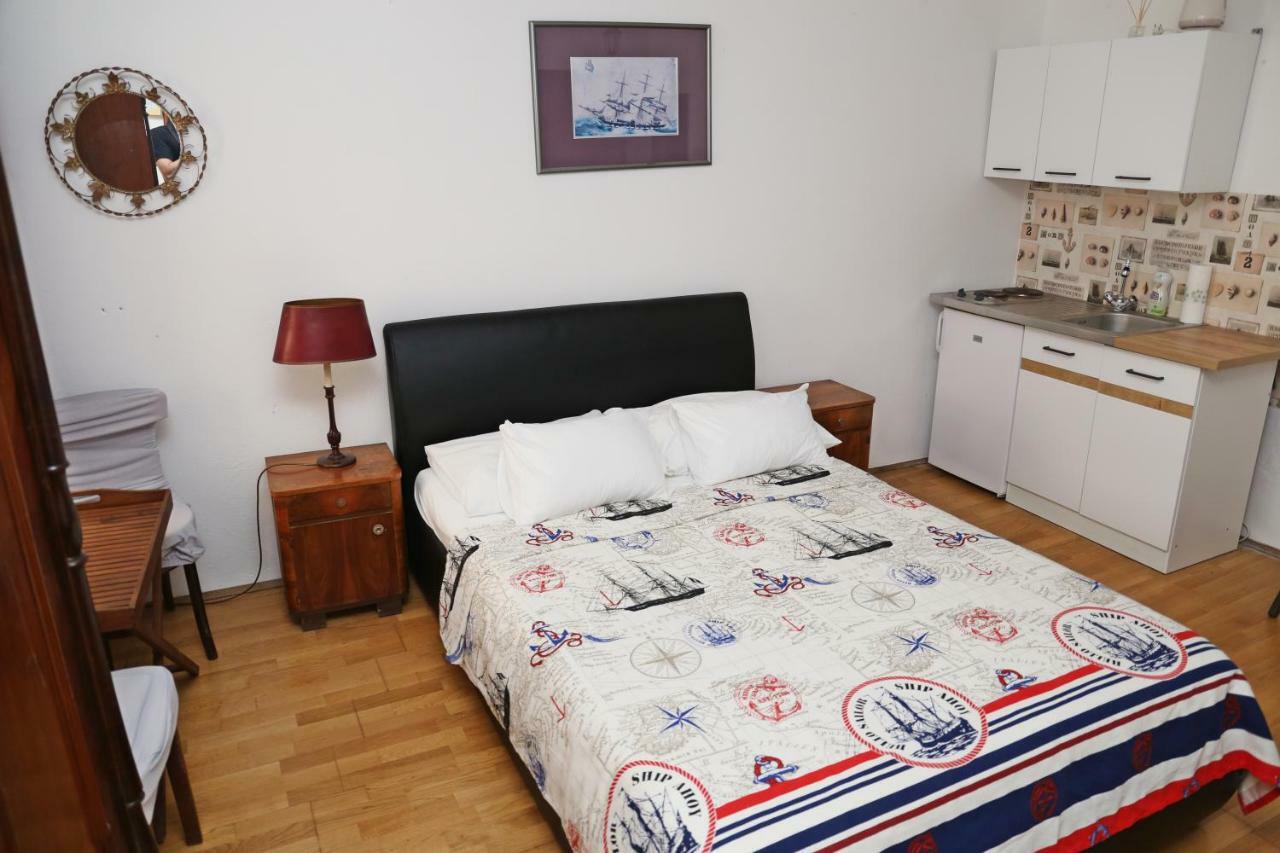 Jacobus Apartment *